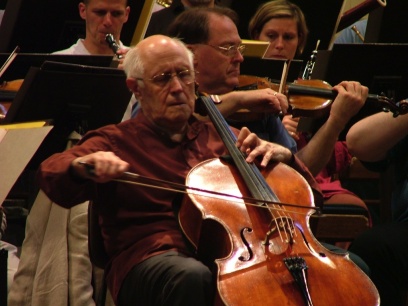 WAR AND PEACE OF ROSTROPOVICH